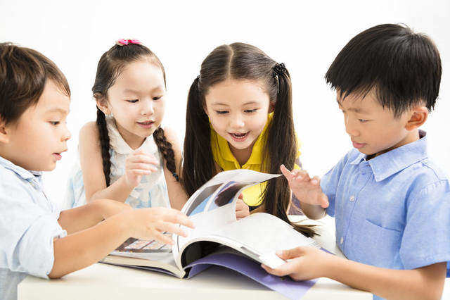 从馆内训练到赛场逆袭！梅州老爸带娃勇闯斯巴达